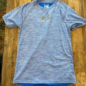 Men’s small Under Armour athletic shirt